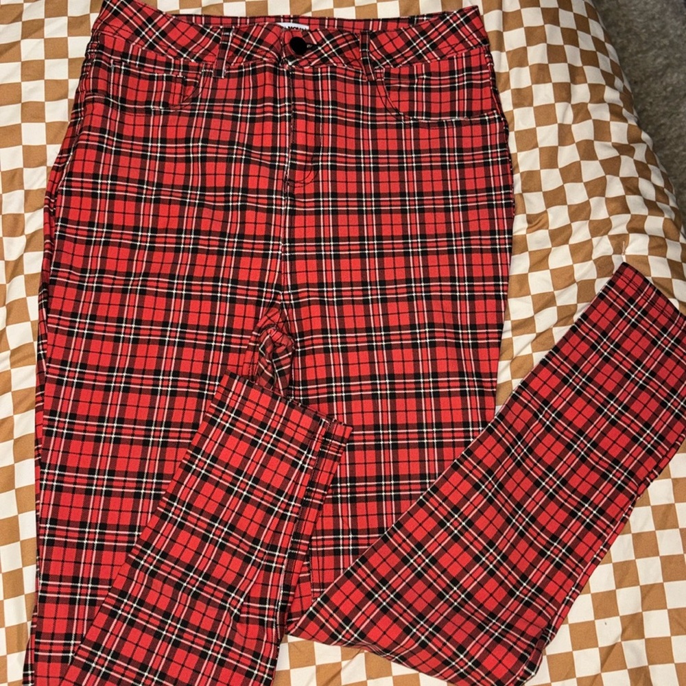 Fashion nova plaid pants